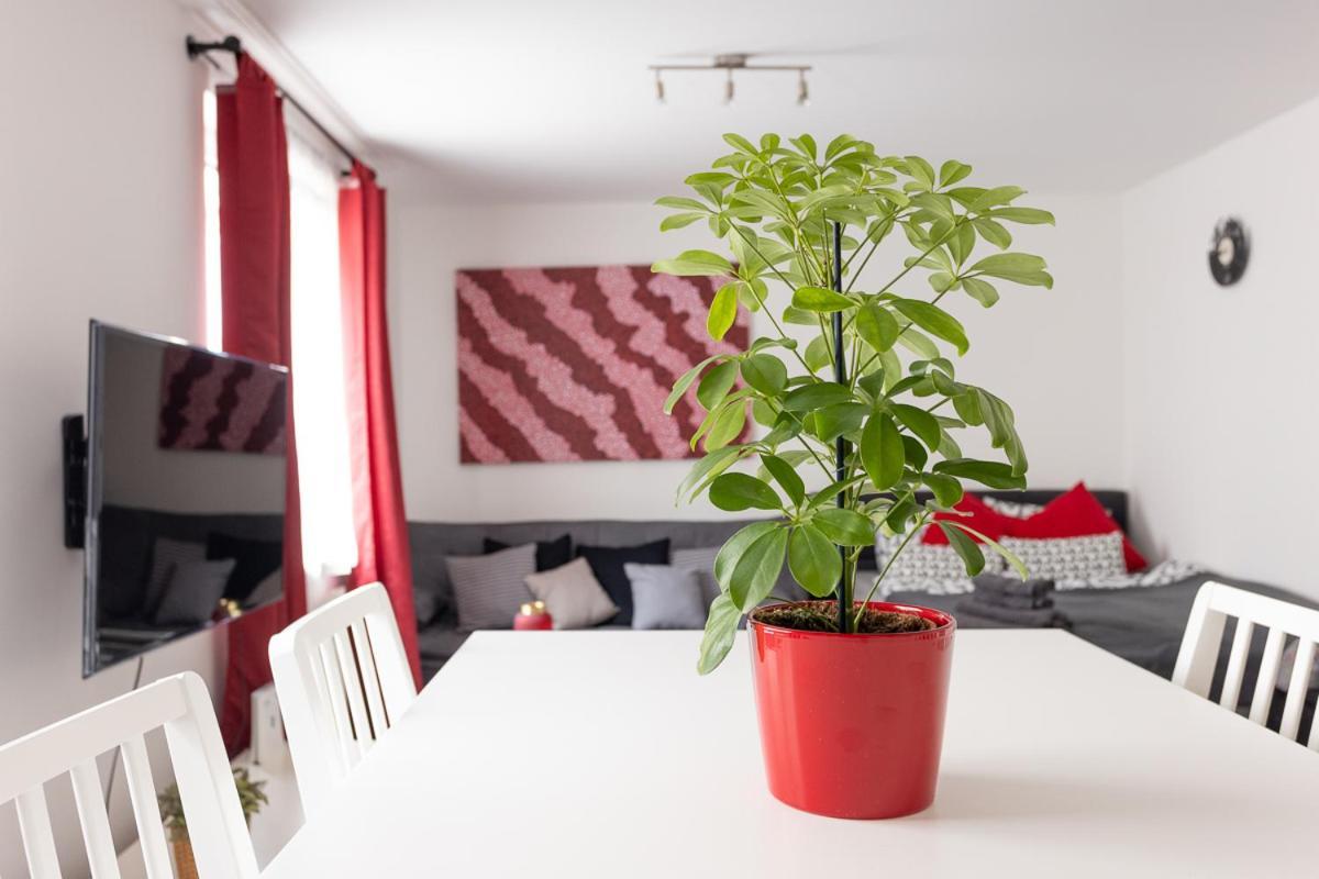 Appartement New Shalalaliving - Lovenest Or Workspace Near Schoenbrunn Bg *
