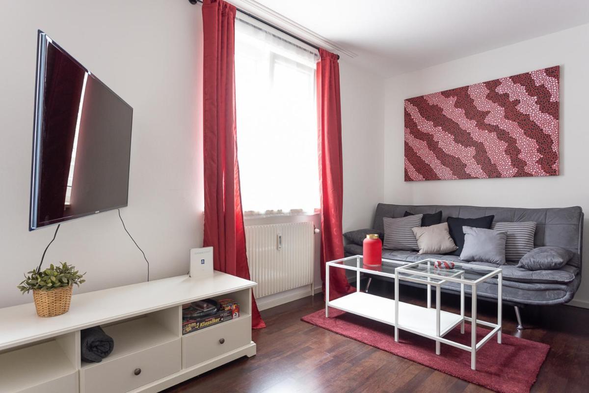 Appartement New Shalalaliving - Lovenest Or Workspace Near Schoenbrunn Bg Wenen