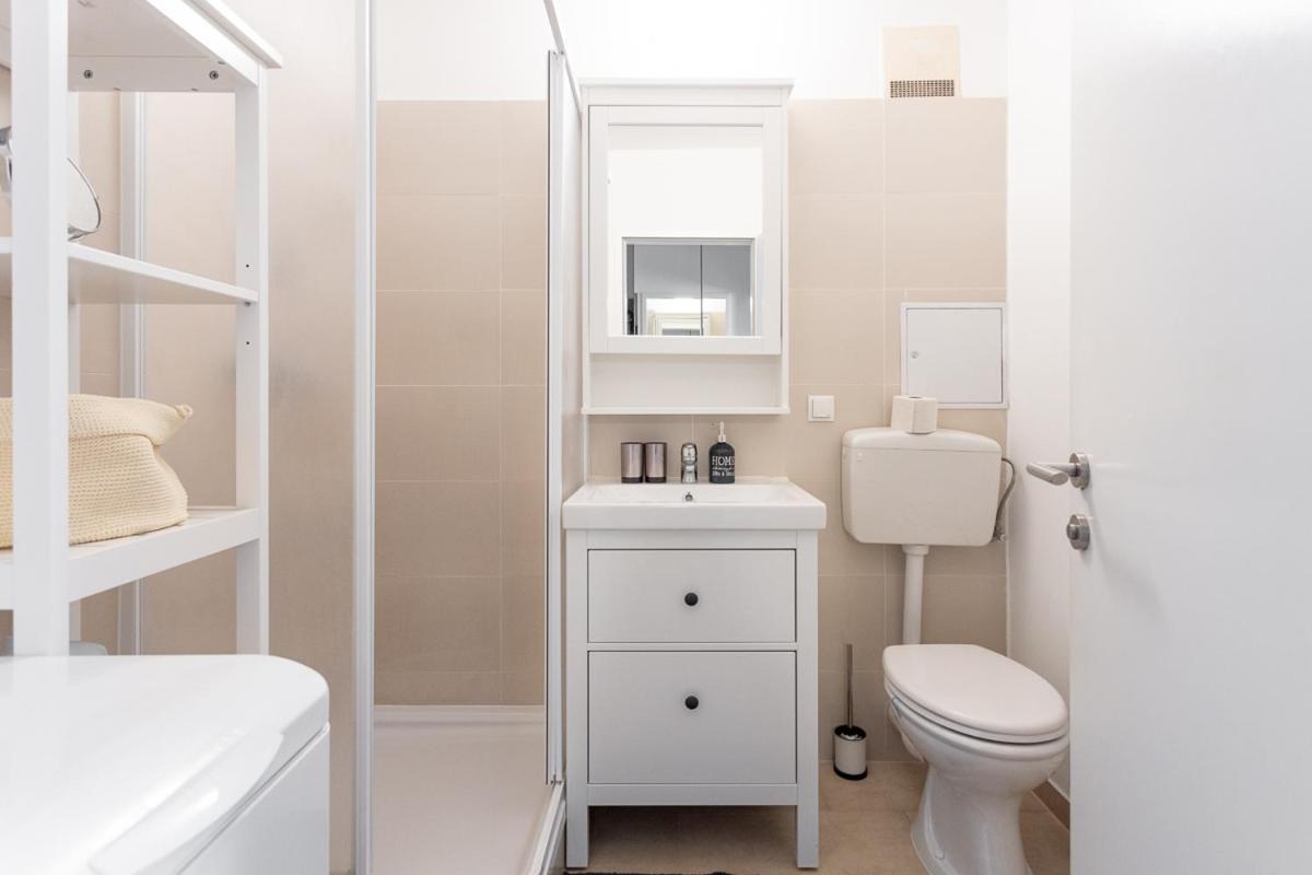 Appartement New Shalalaliving - Lovenest Or Workspace Near Schoenbrunn Bg